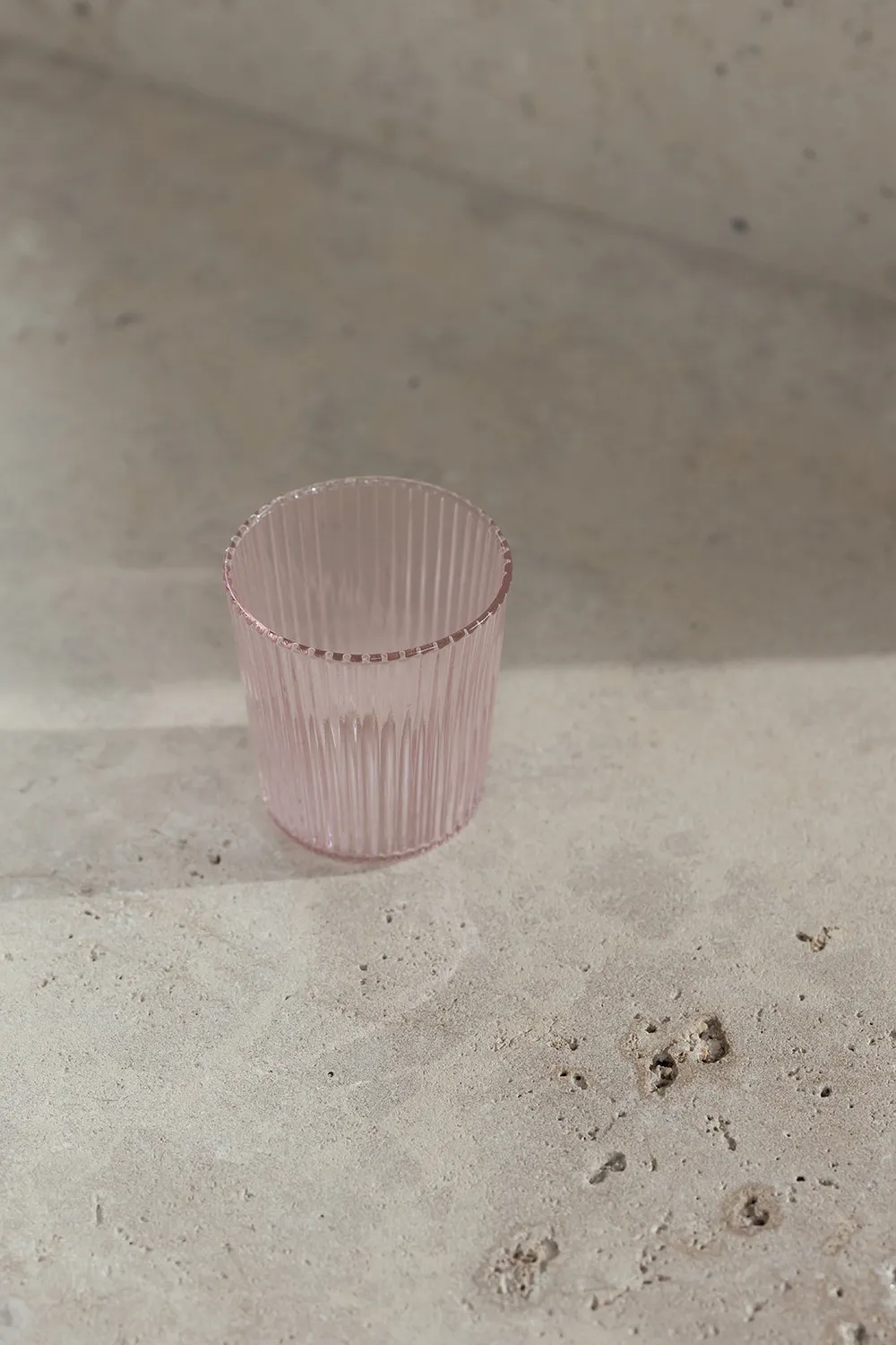 Paveau Ribbed Elegance waterglazen roze set 2 geribbeld