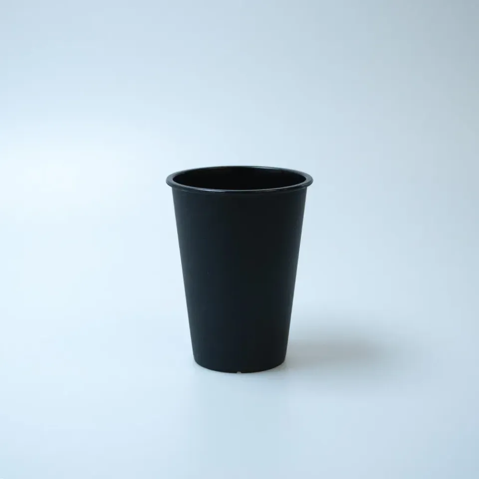 Dutch Cups Brass koffiebeker 18cl PP zwart stapelbaar