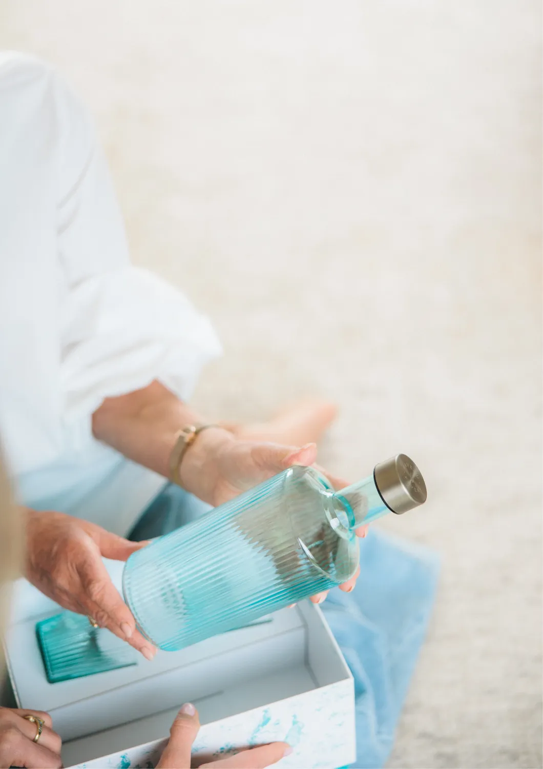 Paveau Ribbed Geschenkset Lucky waterfles met 2 glazen