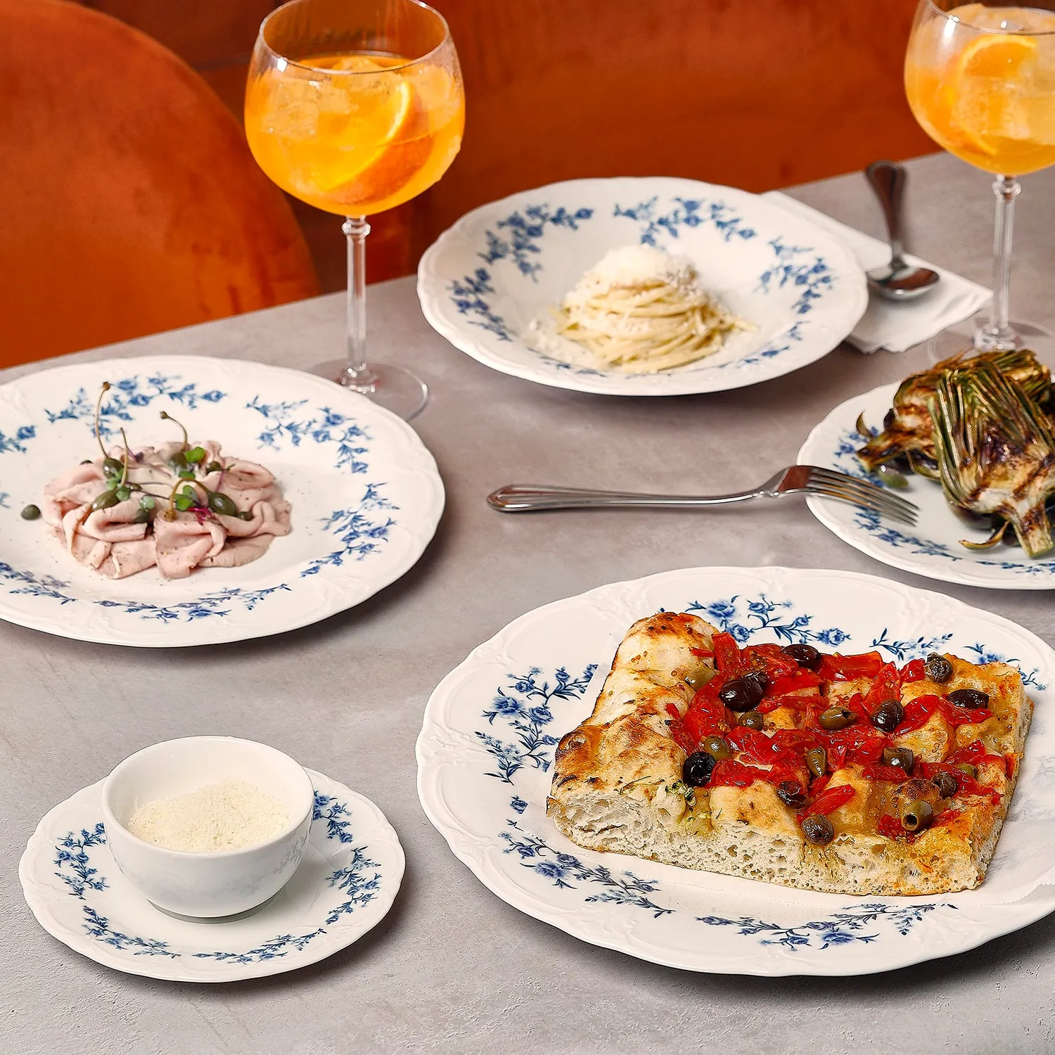BonBistro Retro plat bord 32 cm blue flower 2 stuks